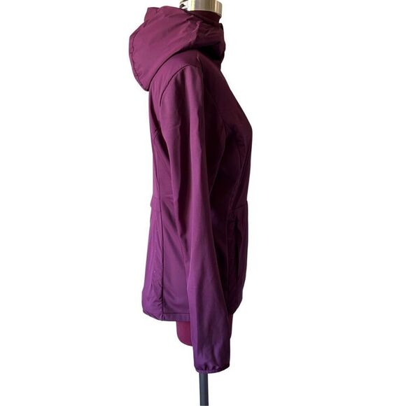 Lululemon Run For Cold Pullover Jacket size 8 Purple Plum Hooded Athleisure - Picture 14 of 16